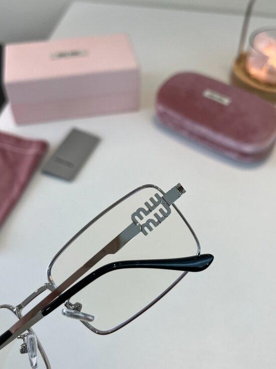 ✅NWT Authentic  MIU MIU Sunglasses main image 7